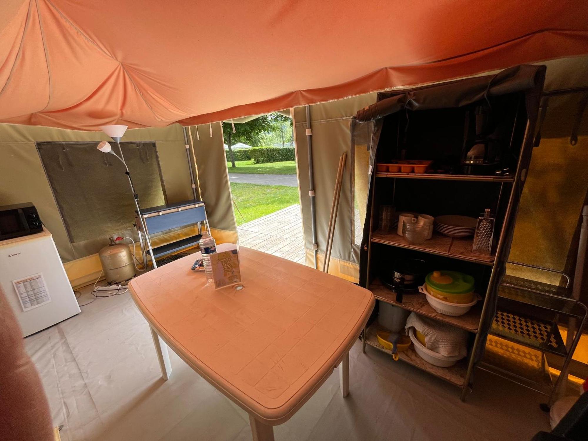 Camping De Montlouis-Sur-Loire Eksteriør bilde